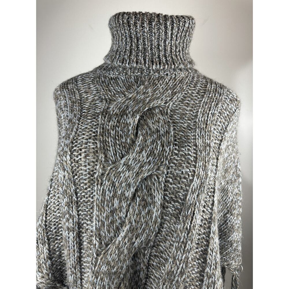 Inis Crafts 100% Merino Wool Poncho Sweater Cape Fringe Brown Irish Made S/M - Picture 5 of 16